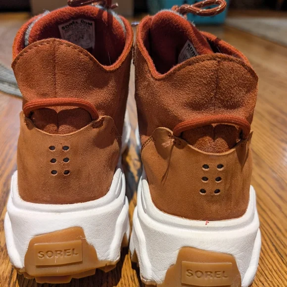 Sorel Womens Size 9 Boot - Picture 6 of 6